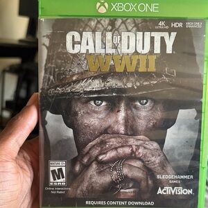 Call of Duty WWII for Xbox One - Green Case